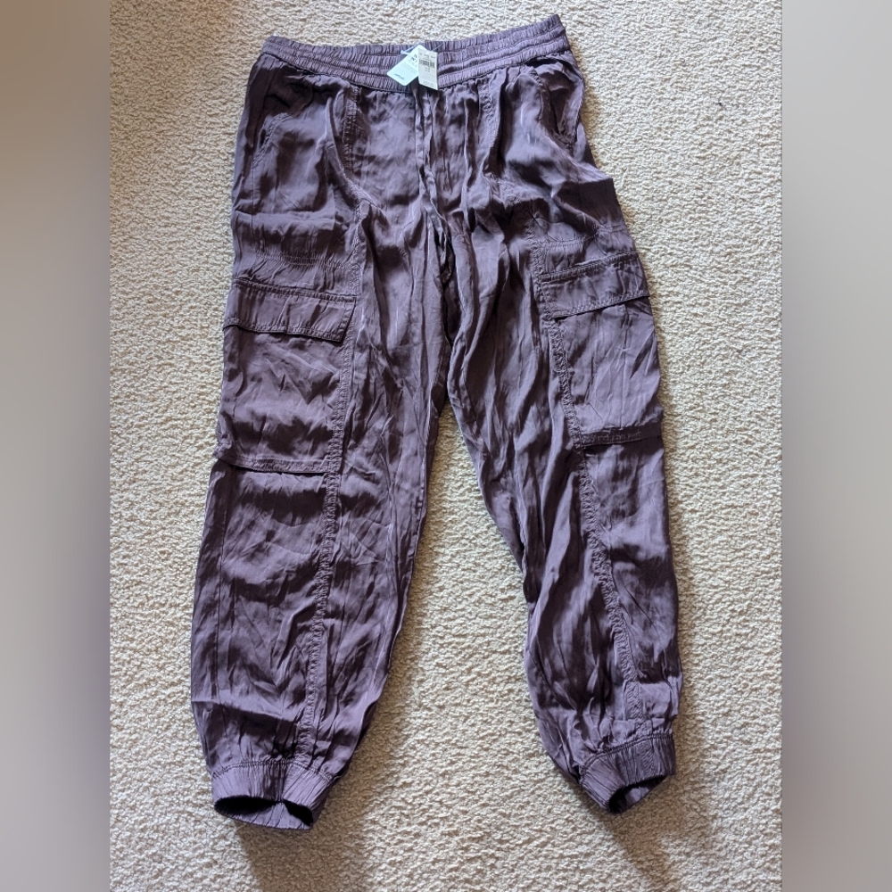 New With Tags Aerie Flowy Joggers Chocolate Brown Size Medium - Picture 3 of 6